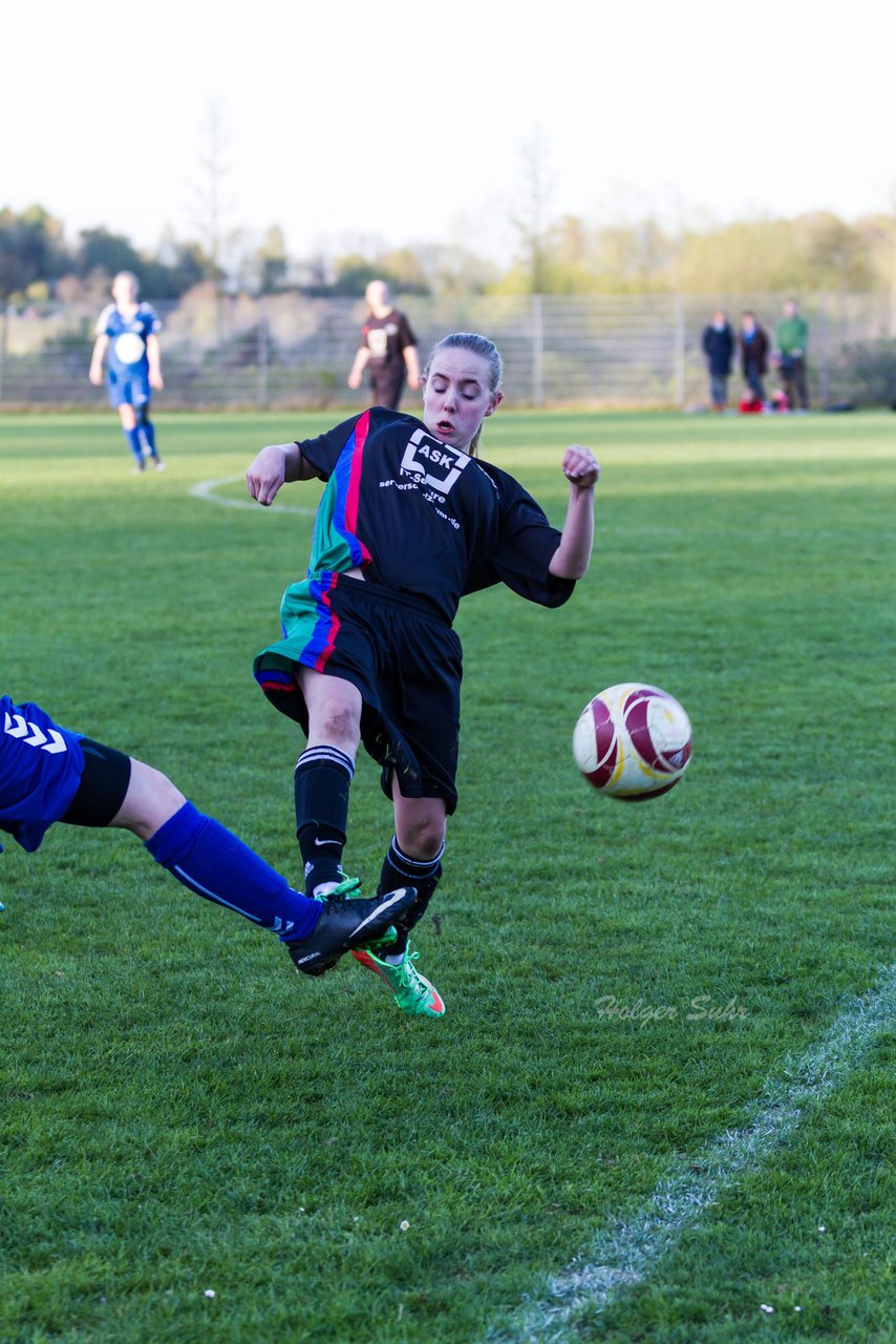 Bild 249 - B-Juniorinnen FSC Kaltenkirchen - SV Henstedt Ulzburg : Ergebnis: 0:2